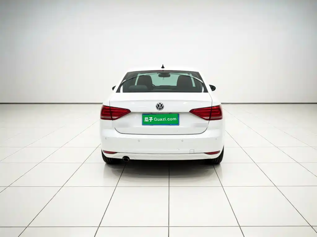 Volkswagen Lavida — миниатюра 5