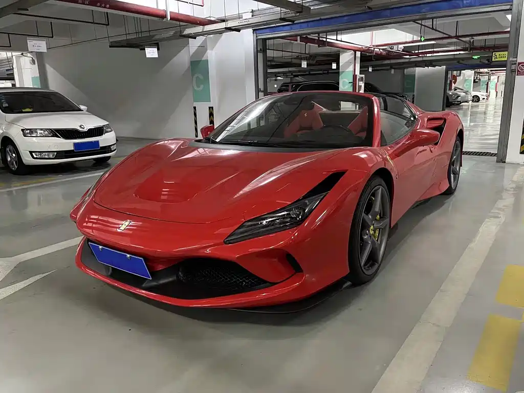 Купить Ferrari F8