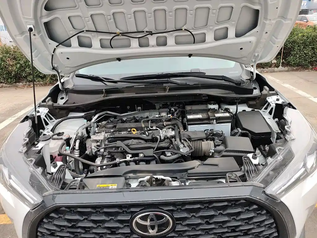 Toyota Corolla Cross — миниатюра 16