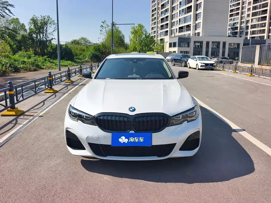 BMW 3 Series — миниатюра 2