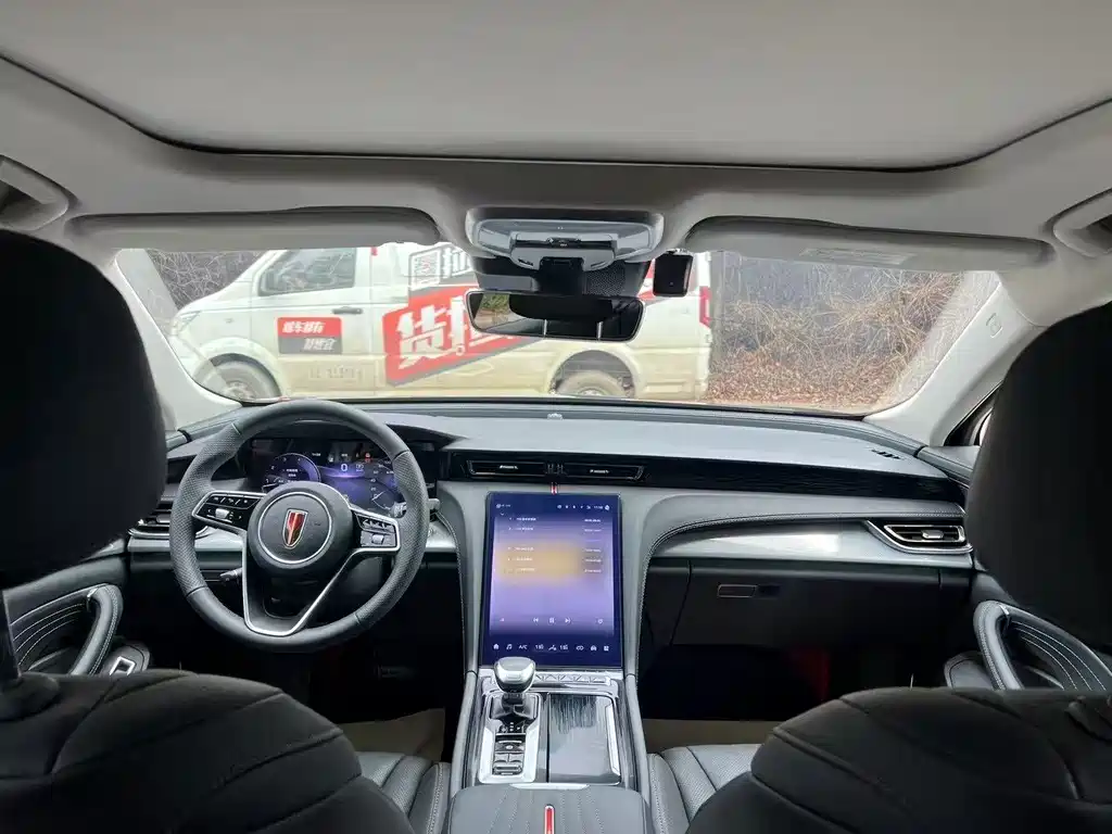Hongqi Hongqi H5 — миниатюра 6