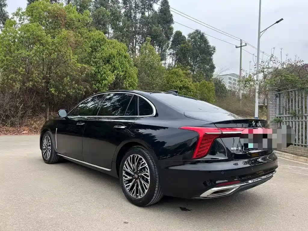 Hongqi Hongqi H5 — миниатюра 7