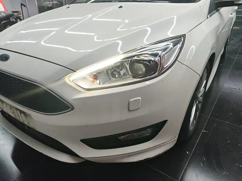 Ford Focus — миниатюра 24