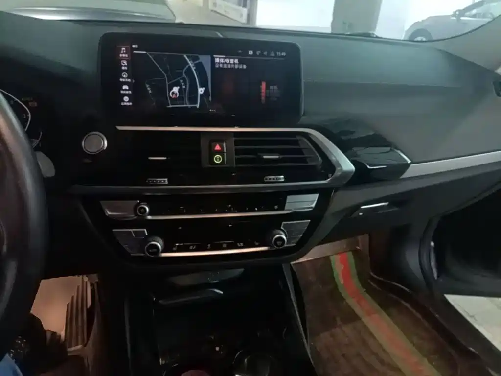 BMW X3 — миниатюра 10