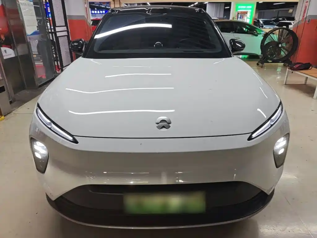 NIO ES8 — миниатюра 3