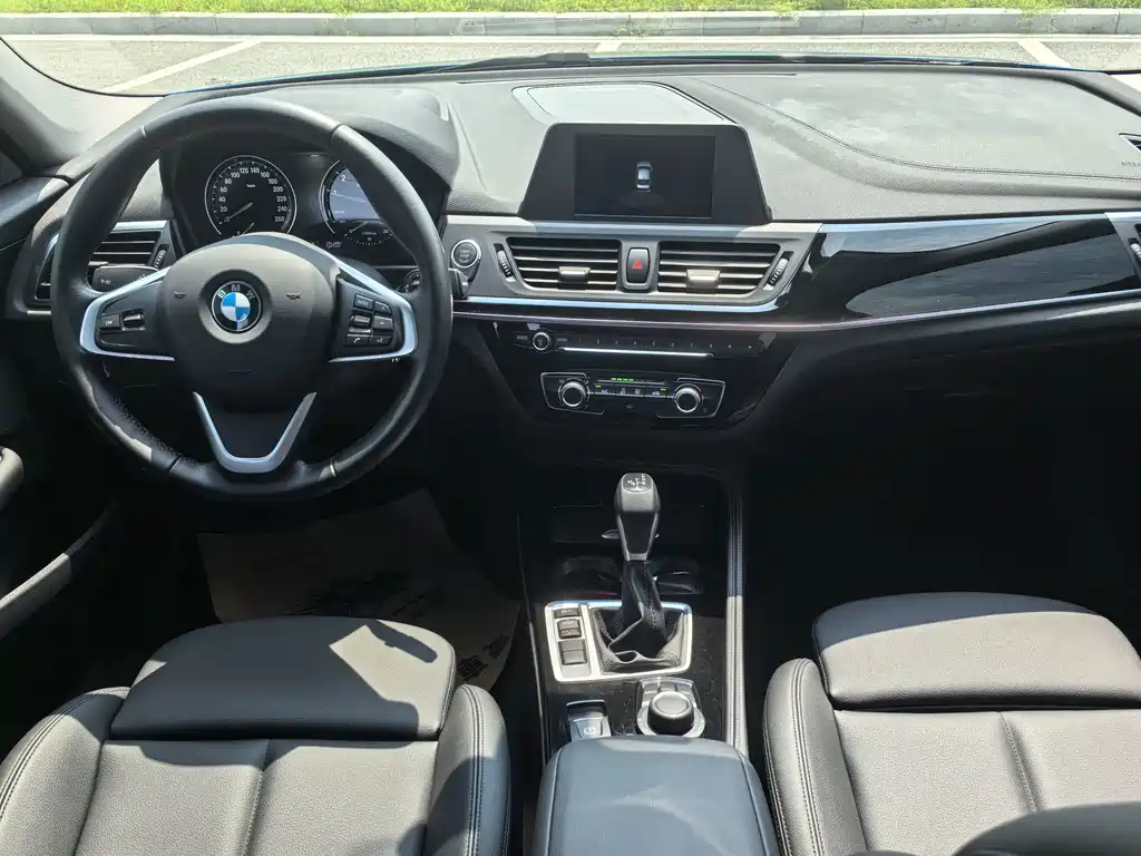 BMW 1 Series - фото 9