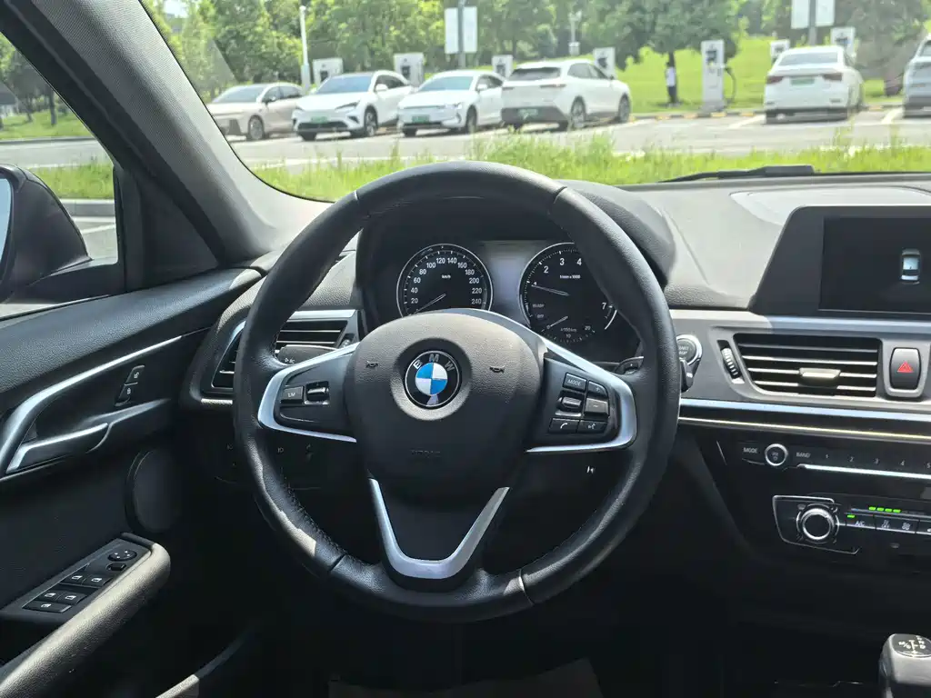BMW 1 Series - фото 10
