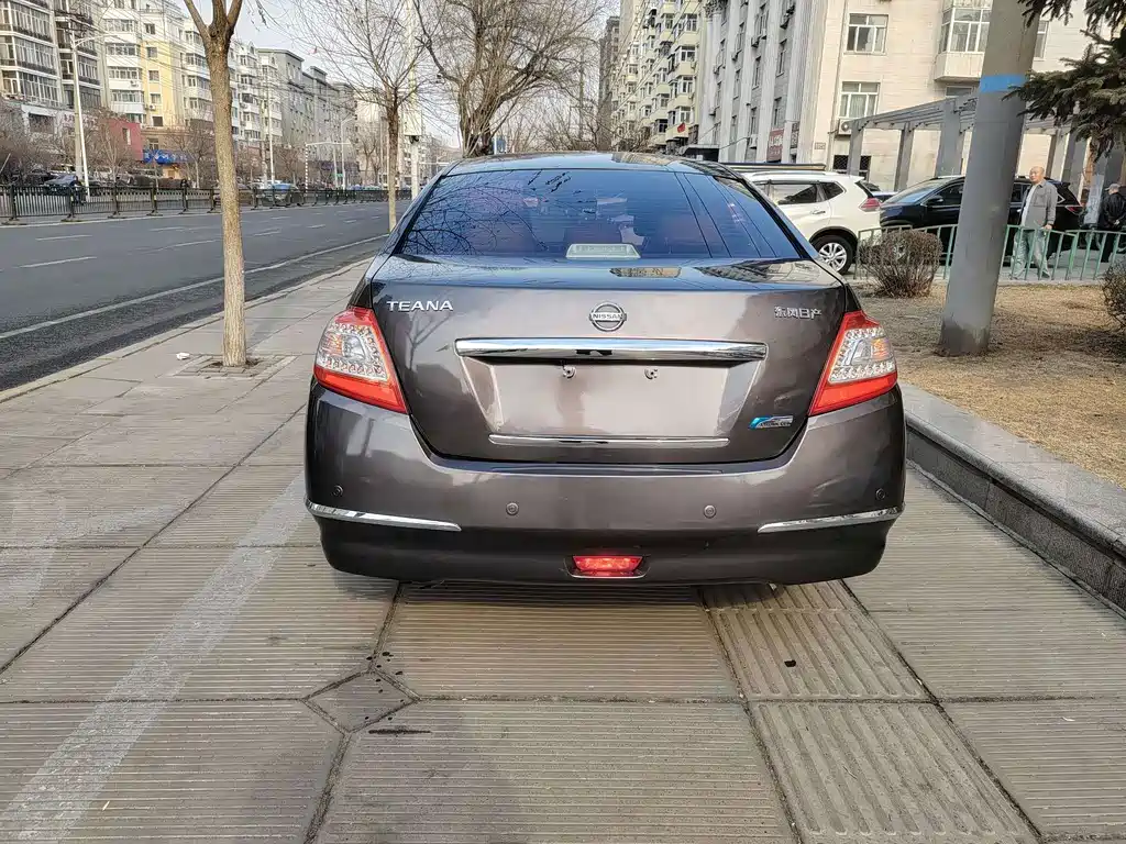 Nissan Teana — миниатюра 6