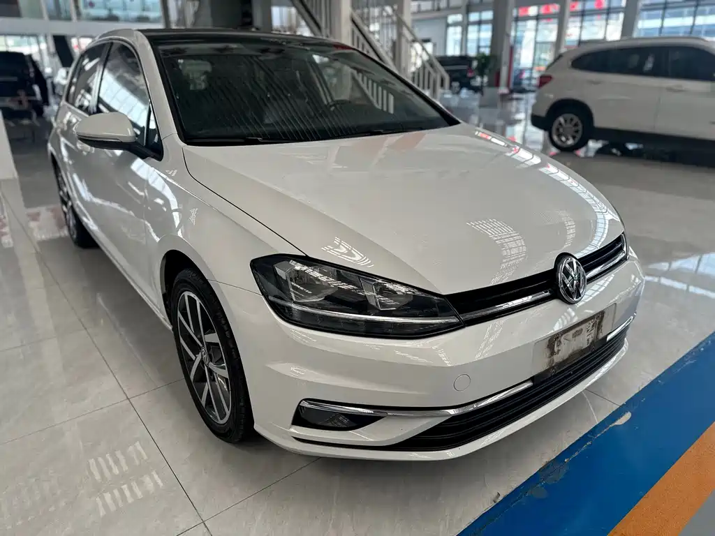 Volkswagen Golf — миниатюра 3