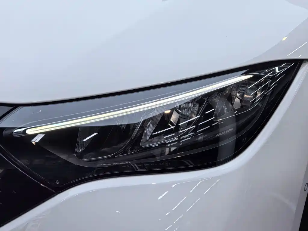 Mercedes-Benz EQE — миниатюра 19