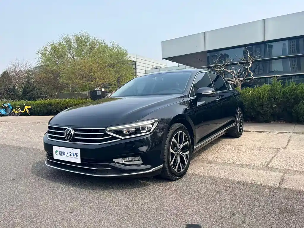 Volkswagen Magotan 2021