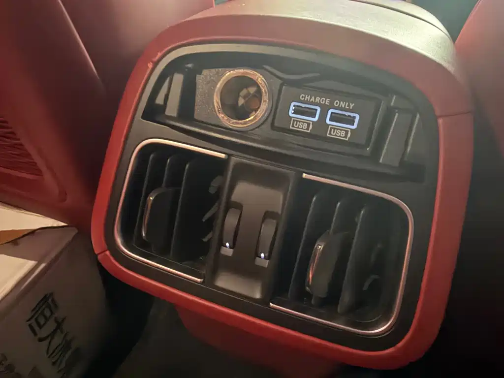 Maserati Levante — миниатюра 13