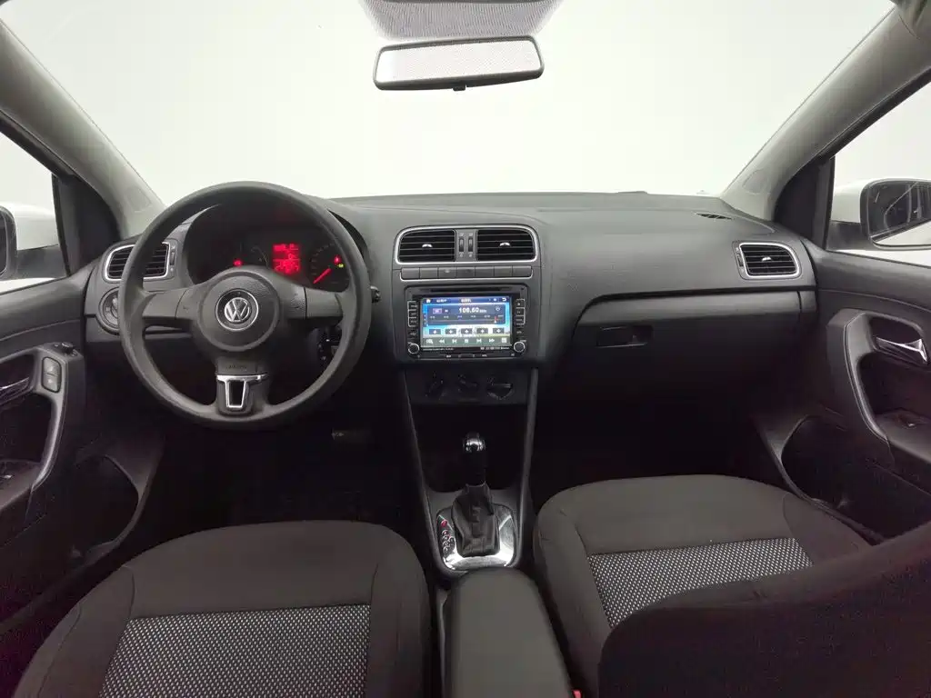 Volkswagen Polo — миниатюра 5