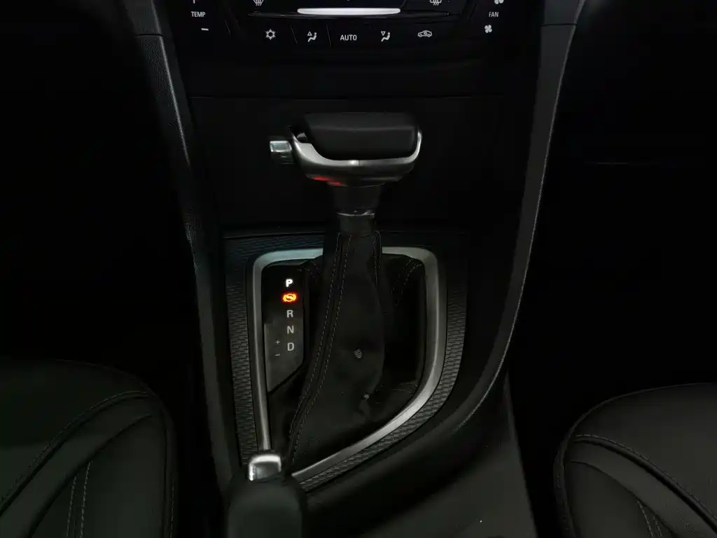 Buick Excelle — миниатюра 13