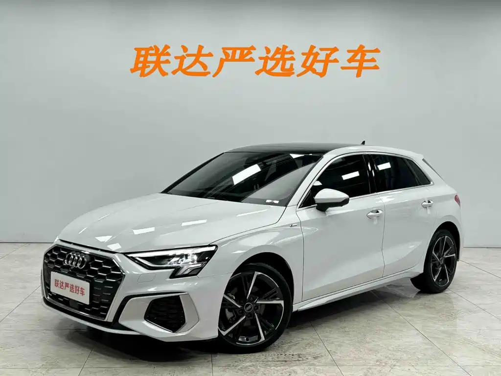 奥迪A3 2023款 Sportback 35 TFSI 时尚运动型 2023