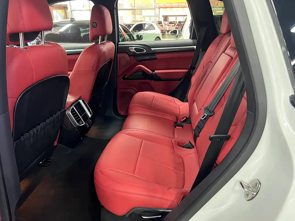 Porsche Cayenne 2011 Cayenne 3.0T
