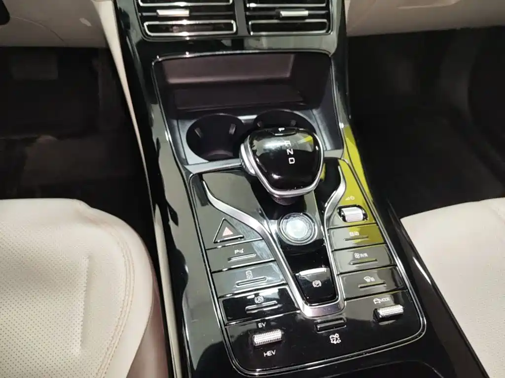 BYD Qin PLUS — миниатюра 14