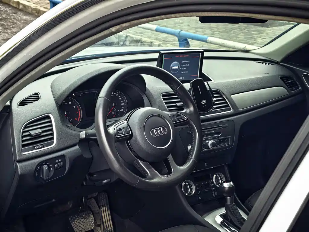 Audi Q3 — миниатюра 9