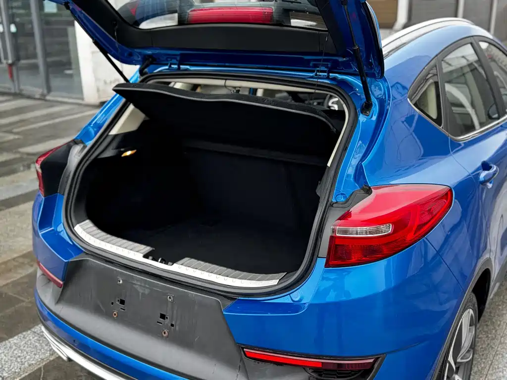 Geely Emgrand GS — миниатюра 15