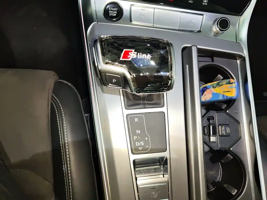Audi A7L — миниатюра 15