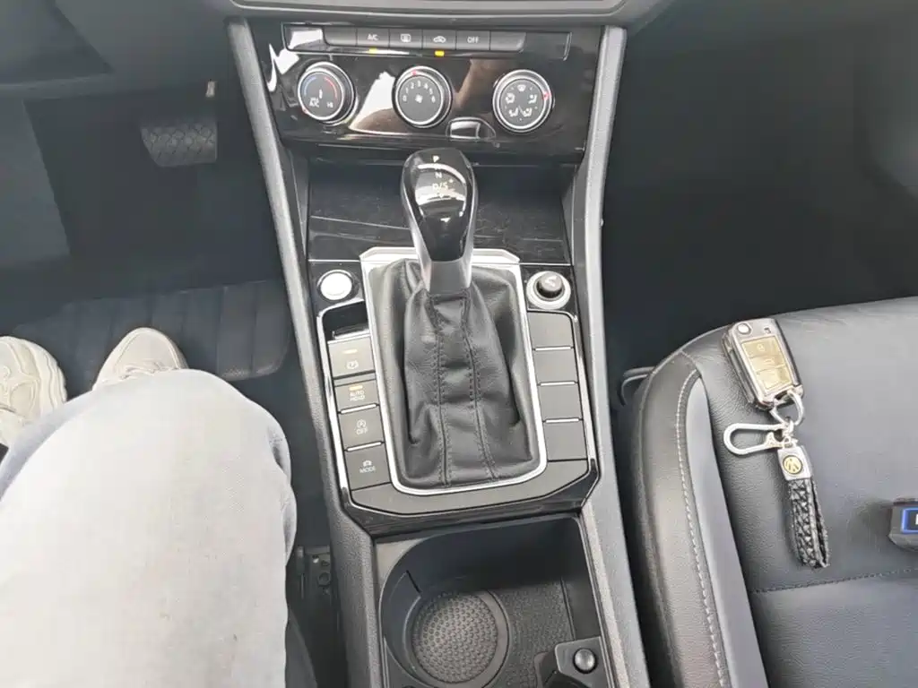 Volkswagen Sagitar — миниатюра 14