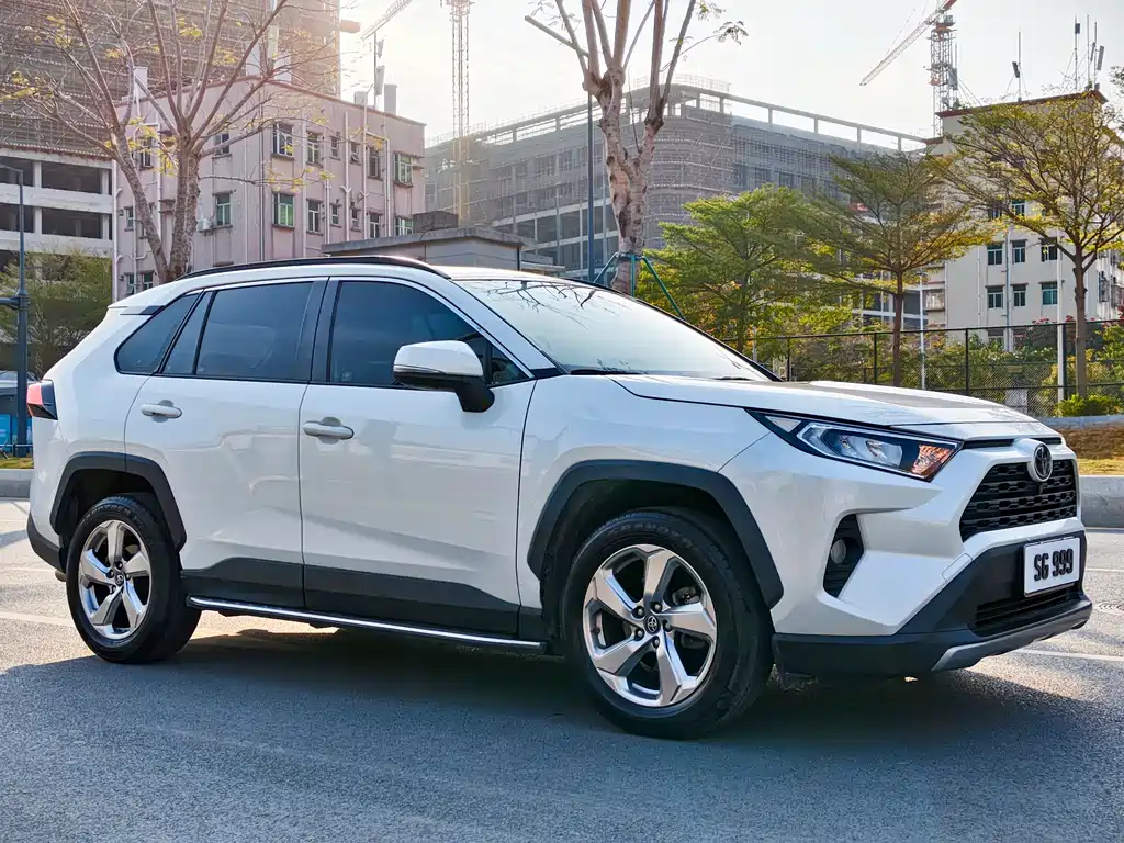 TOYOTA RAV4 RONGFANG