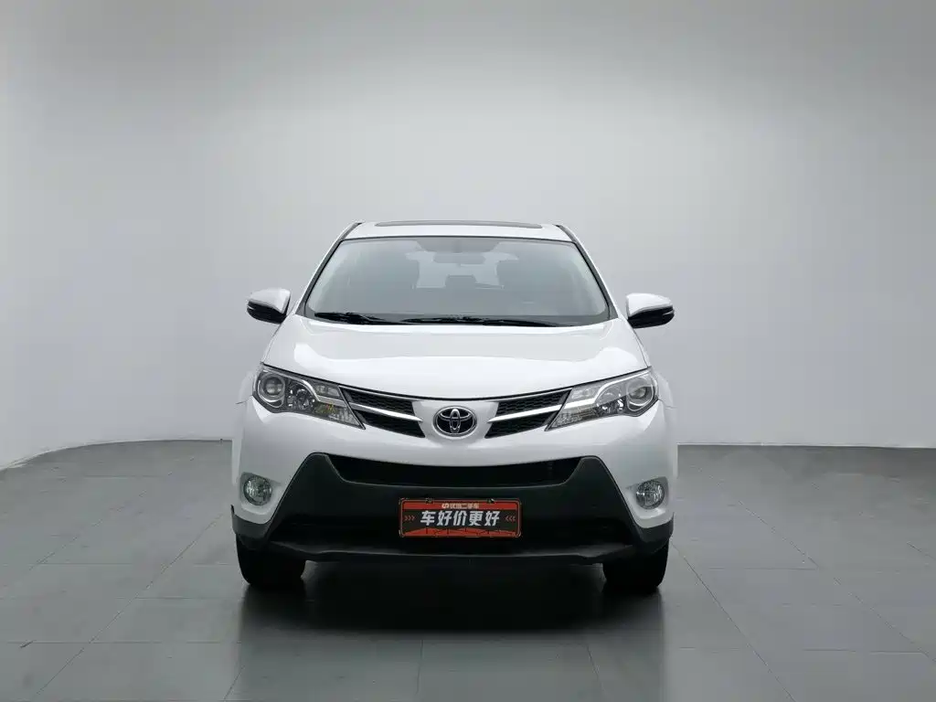 Toyota RAV4 — миниатюра 3