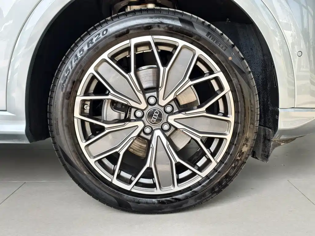 Audi Q5L — миниатюра 16