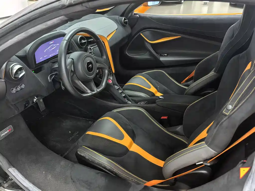 McLaren 720S — миниатюра 7