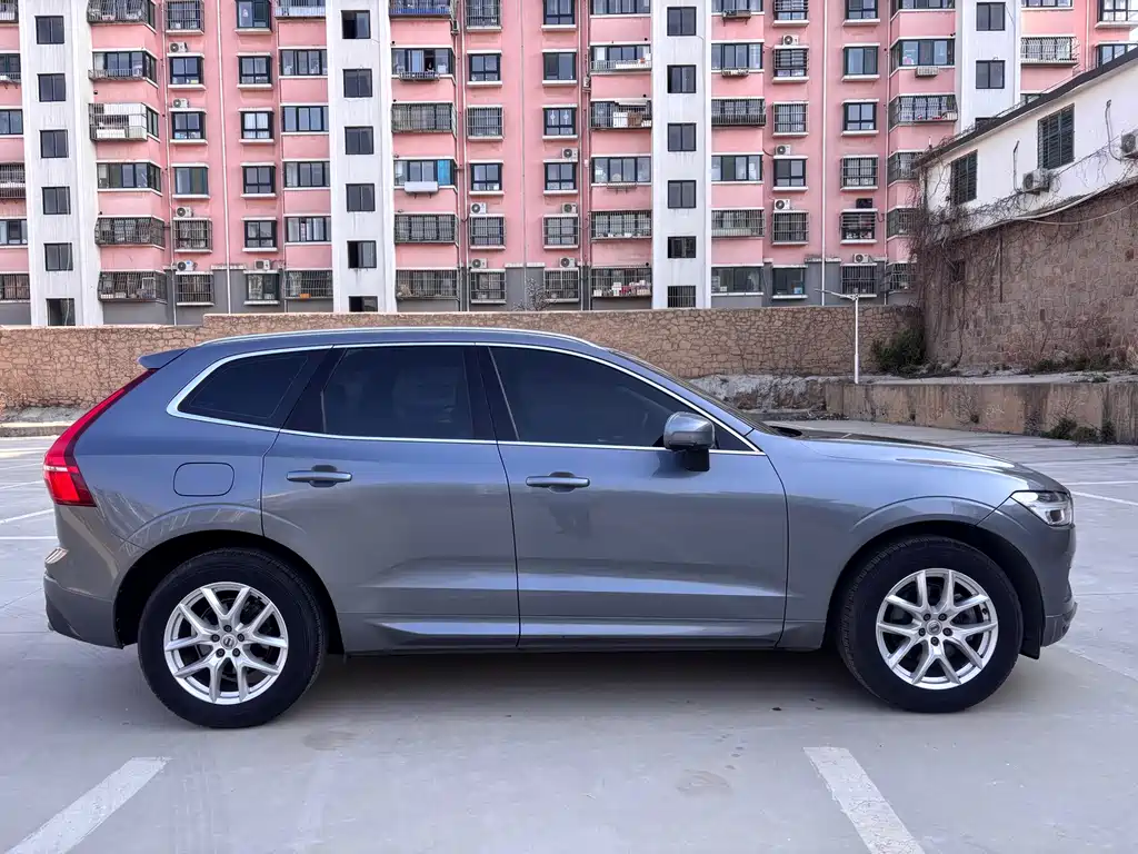 Volvo XC60 2018 T4