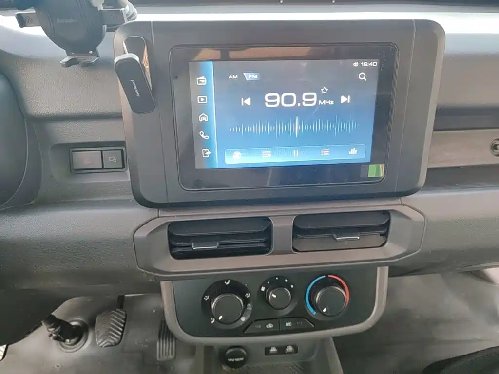 Wuling Wuling Longka — миниатюра 13
