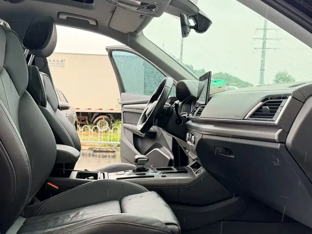 Audi Q5L — миниатюра 5