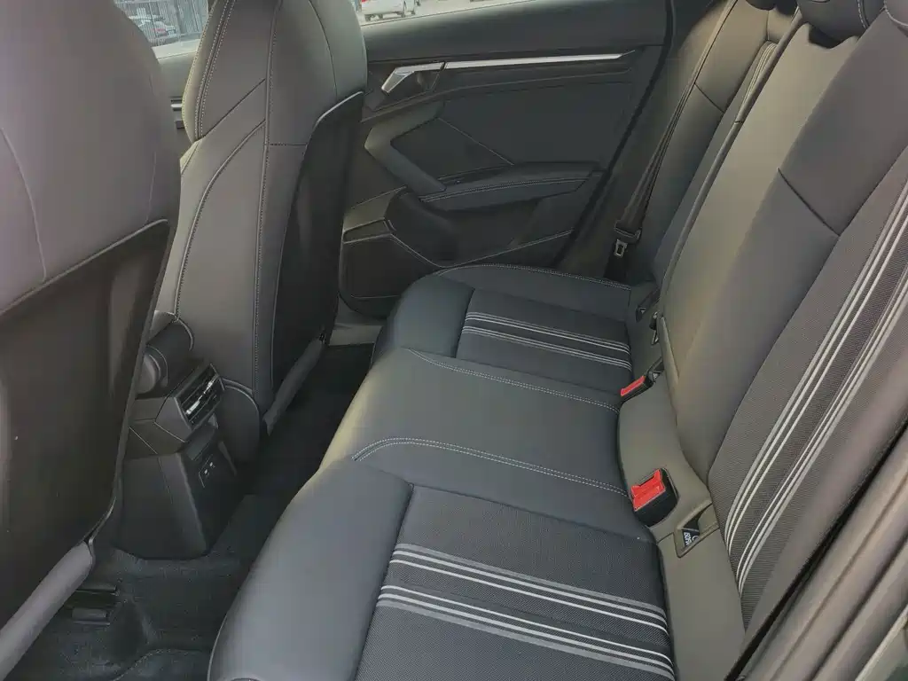 Audi A3 — миниатюра 9