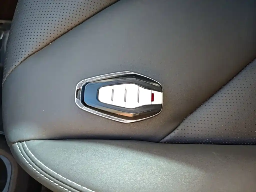 Chery New Energy Wujie Pro — миниатюра 9