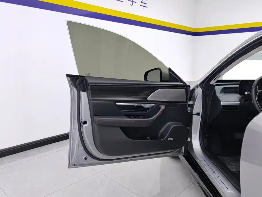 XPeng P7 — миниатюра 7
