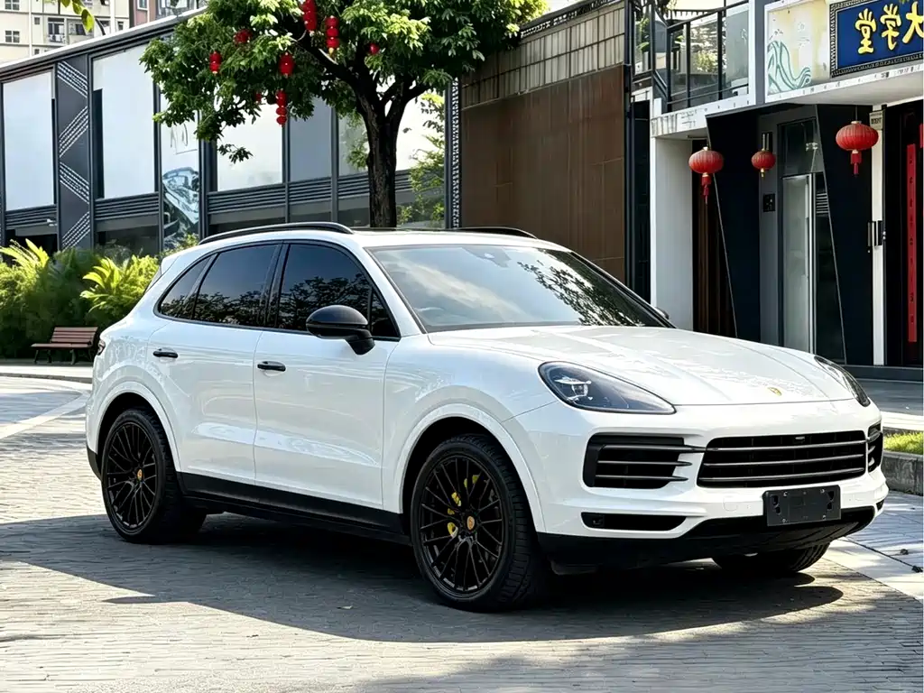 Porsche Cayenne — миниатюра 3