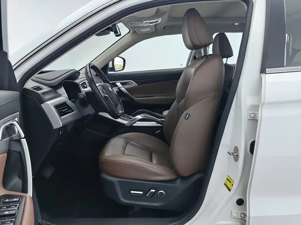 Geely Boyue — миниатюра 10