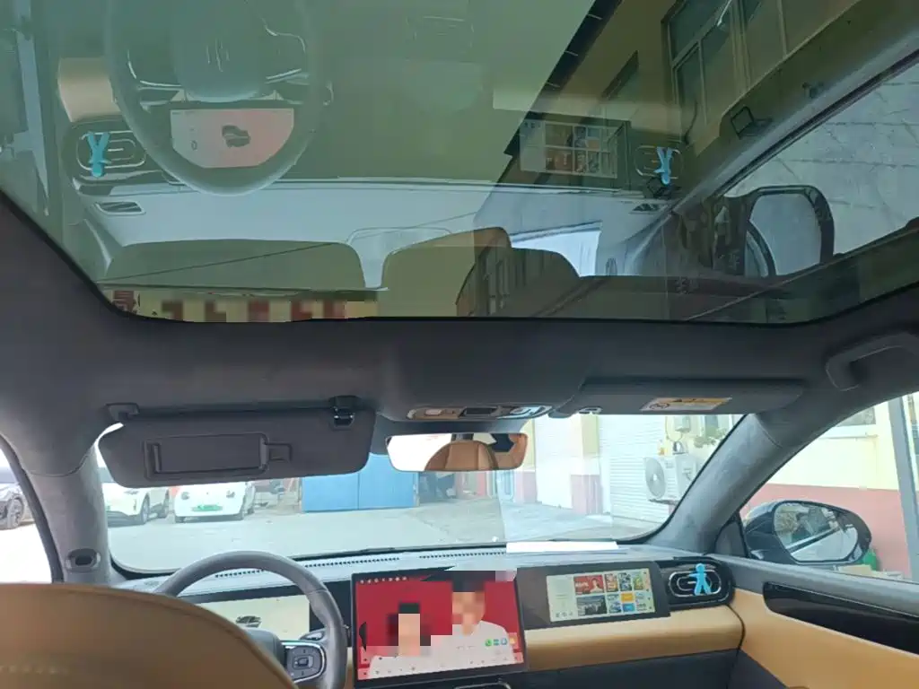 Leapmotor Leapmotor C01 — миниатюра 18