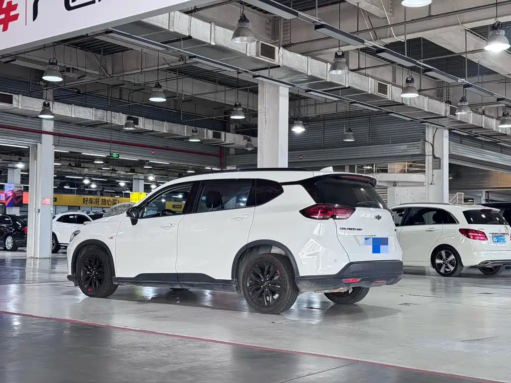 Chevrolet Volando — миниатюра 5