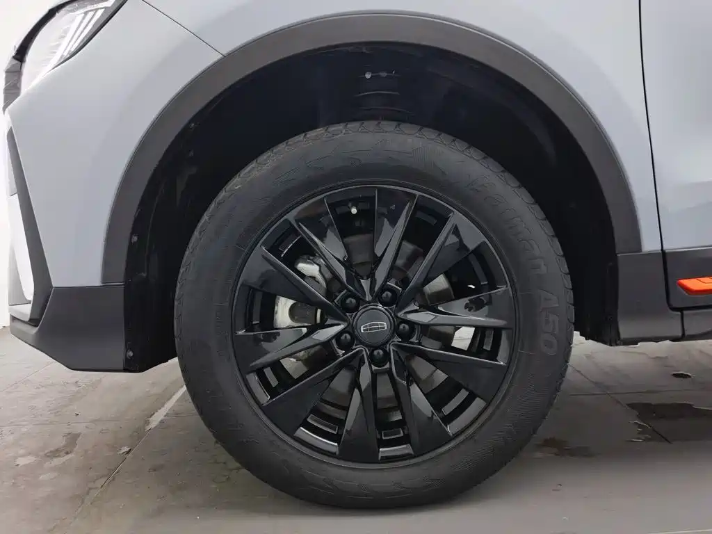 Geely Boyue — миниатюра 17