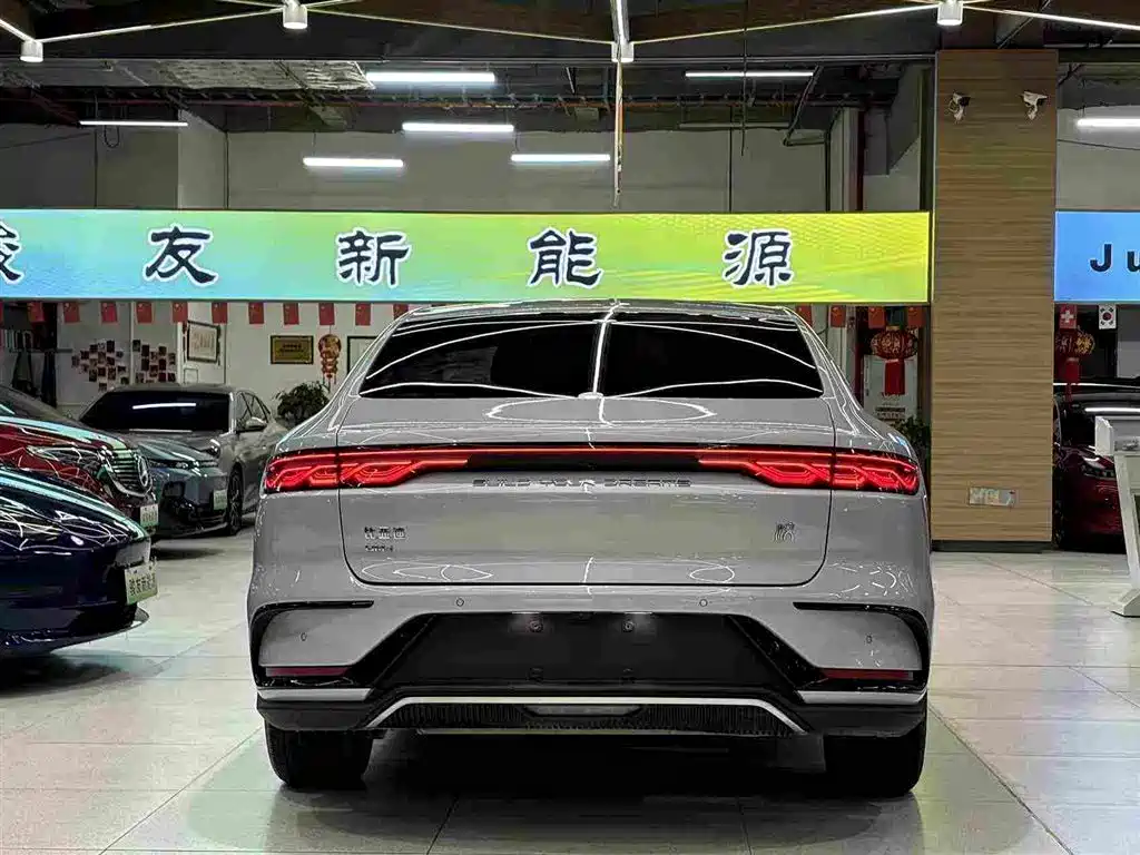 BYD Han — миниатюра 13