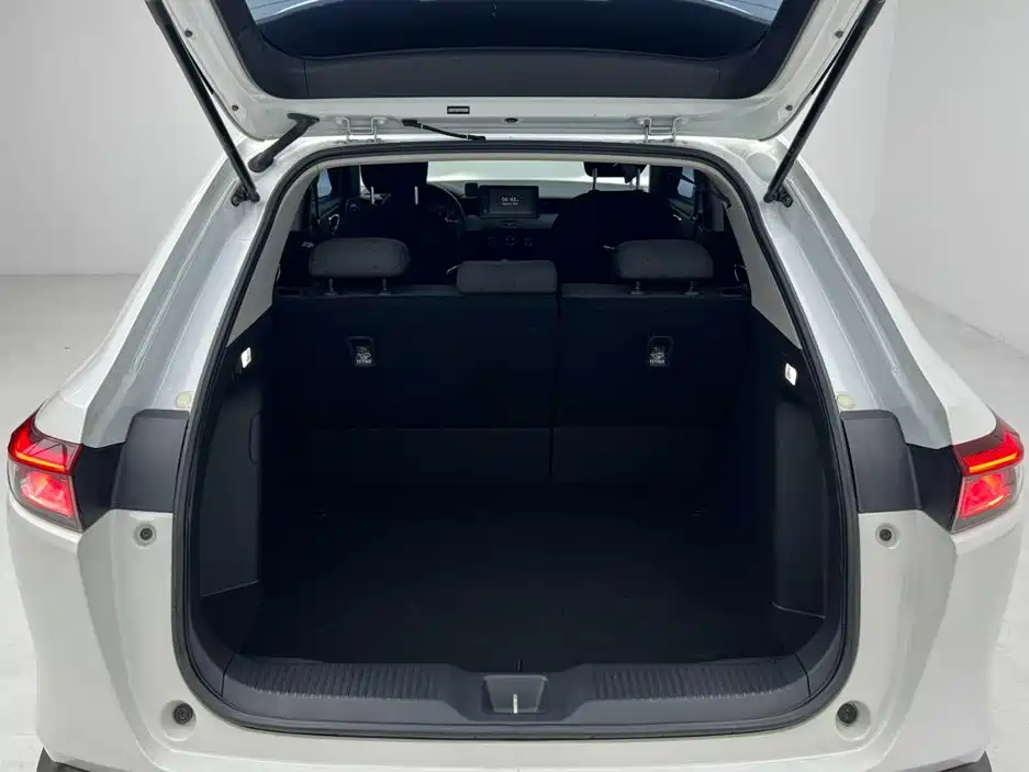 Honda Vezel — миниатюра 12