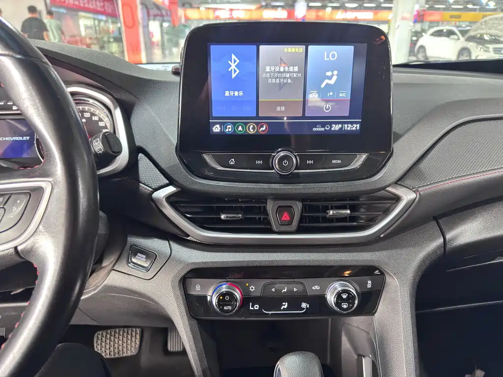 Chevrolet Volando — миниатюра 14