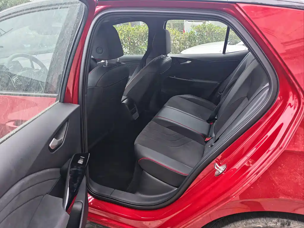 Volkswagen ID.3 — миниатюра 6