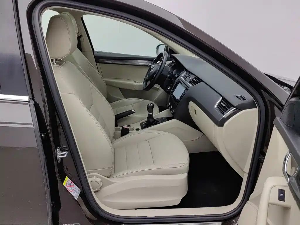 Skoda Octavia — миниатюра 23