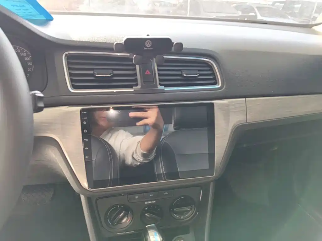 Volkswagen Lavida — миниатюра 13