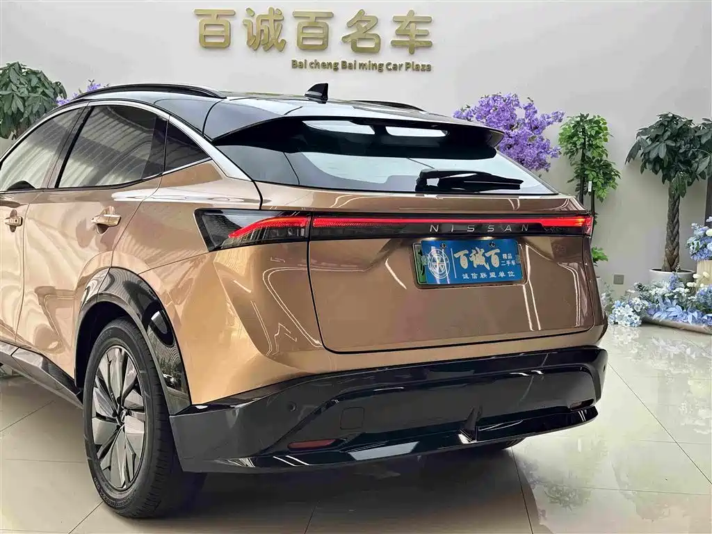 Nissan Ariya — миниатюра 8