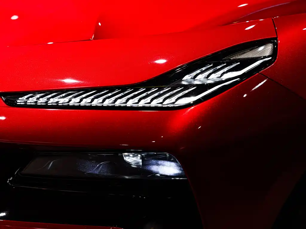 Lotus Eletre 2023 ELETRE S+