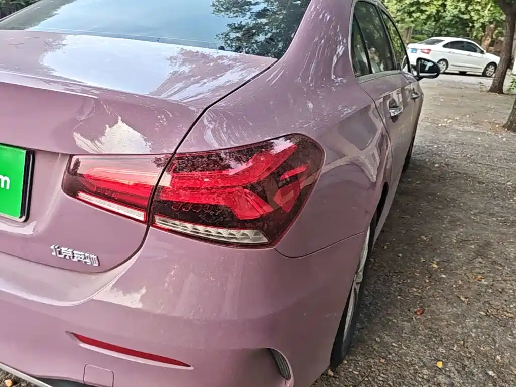 Mercedes-Benz A-Class — миниатюра 8