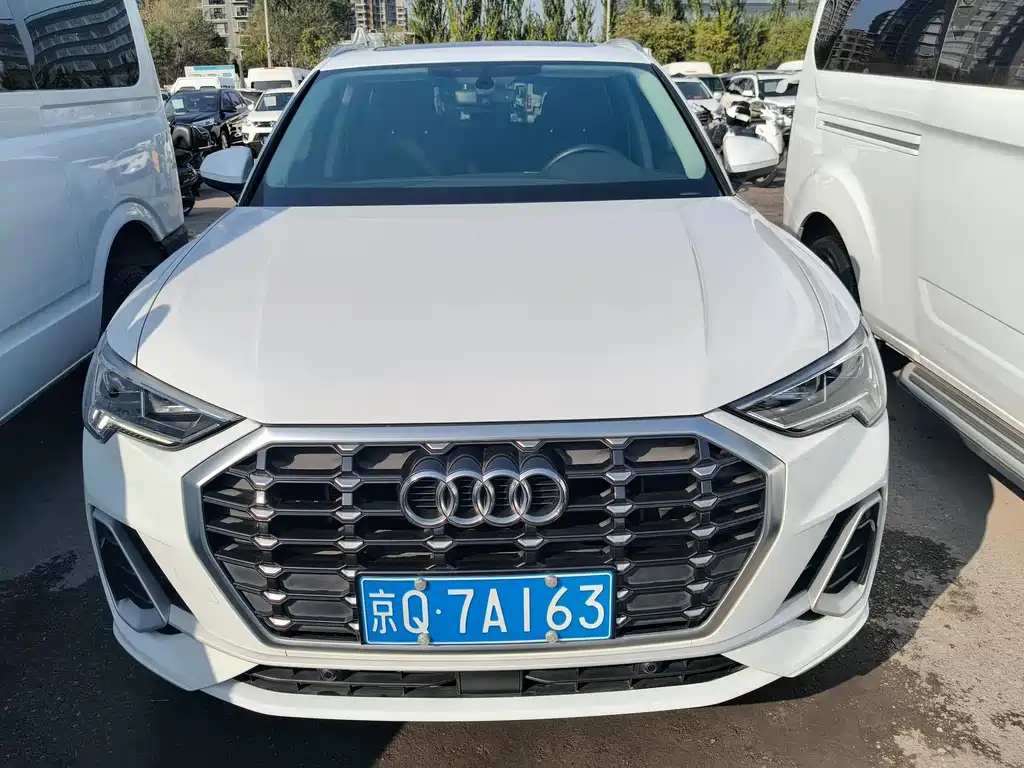 Audi Q3 — миниатюра 2